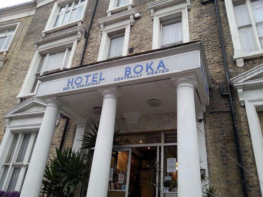 West Brompton Aparthotel