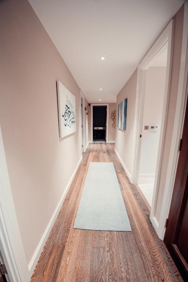 Appartement Lovely 4/bdr Penthouse W/ Lovely Views Londen
