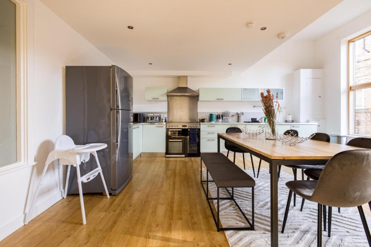The Clapham Dream - Captivating 3bdr With Garden & Parking *