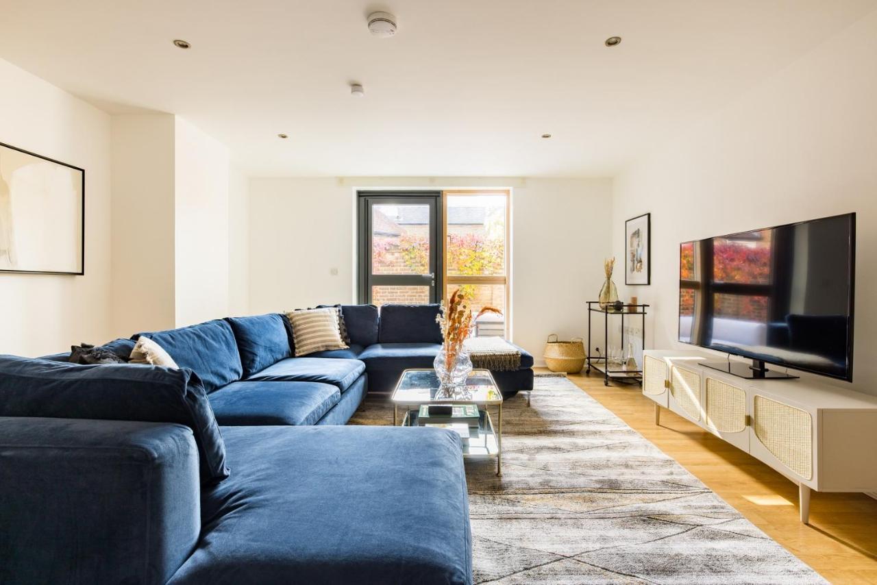 The Clapham Dream - Captivating 3bdr With Garden & Parking Apartment London