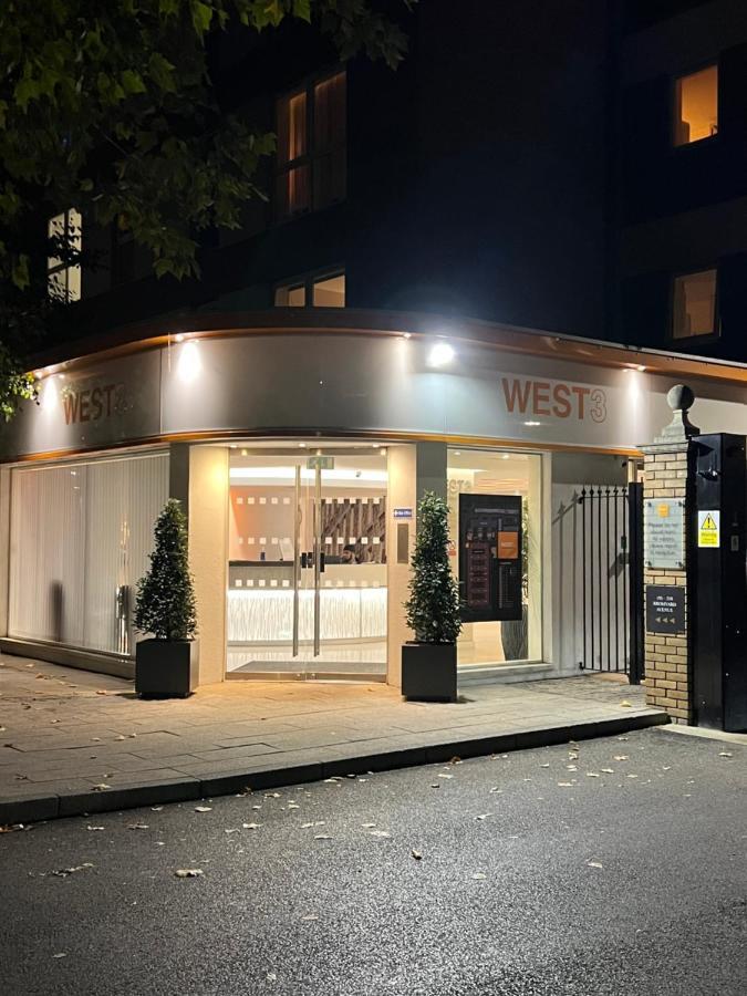 Stunning 2 Bed Flat! Centrally Located In London, Uk!