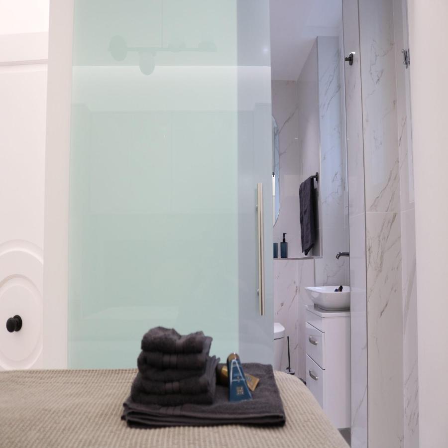 Phaedrus Living: Center Luxury Flat Clarewood Apartment London