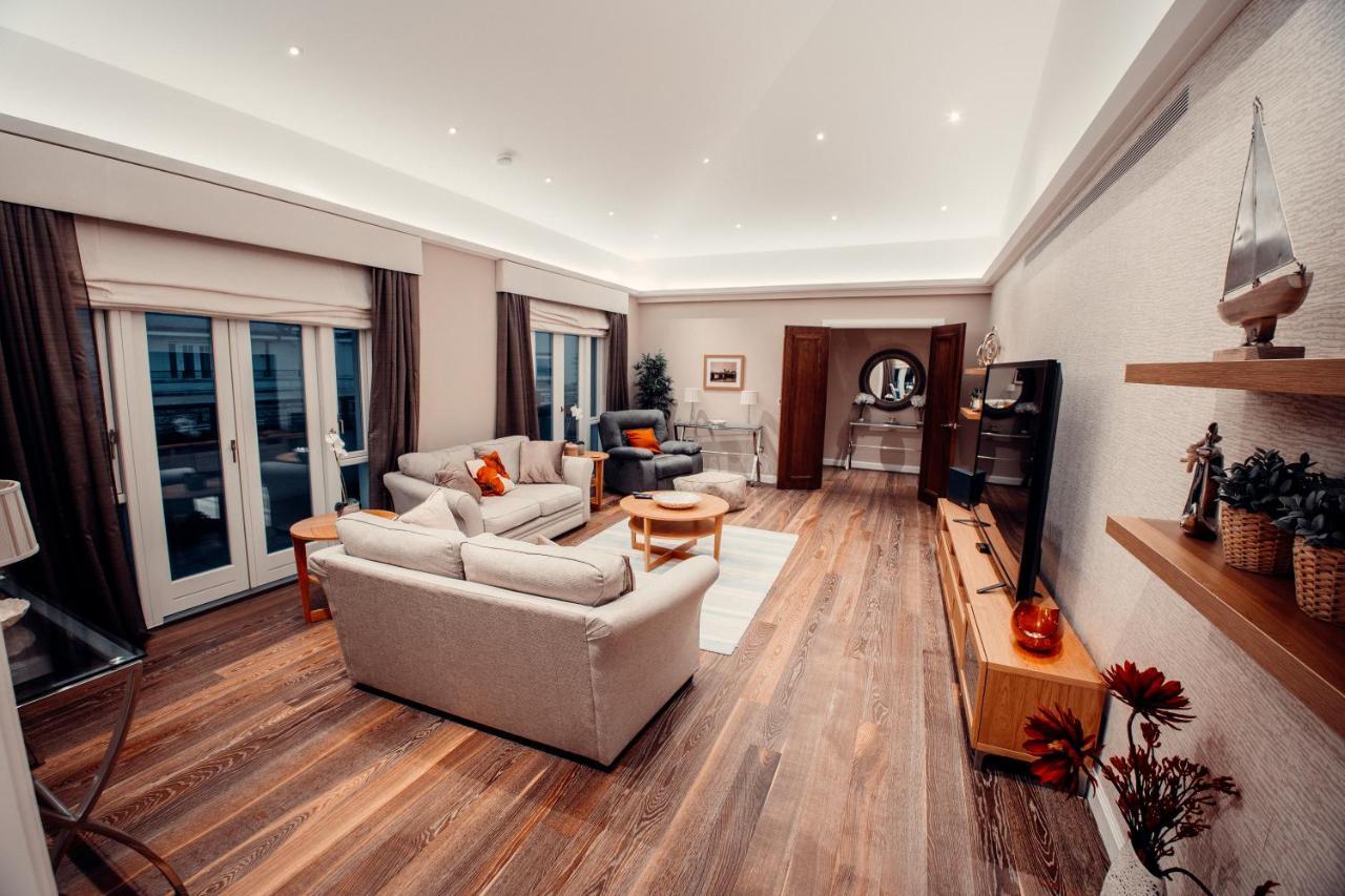 Appartement Lovely 4/bdr Penthouse W/ Lovely Views Londen