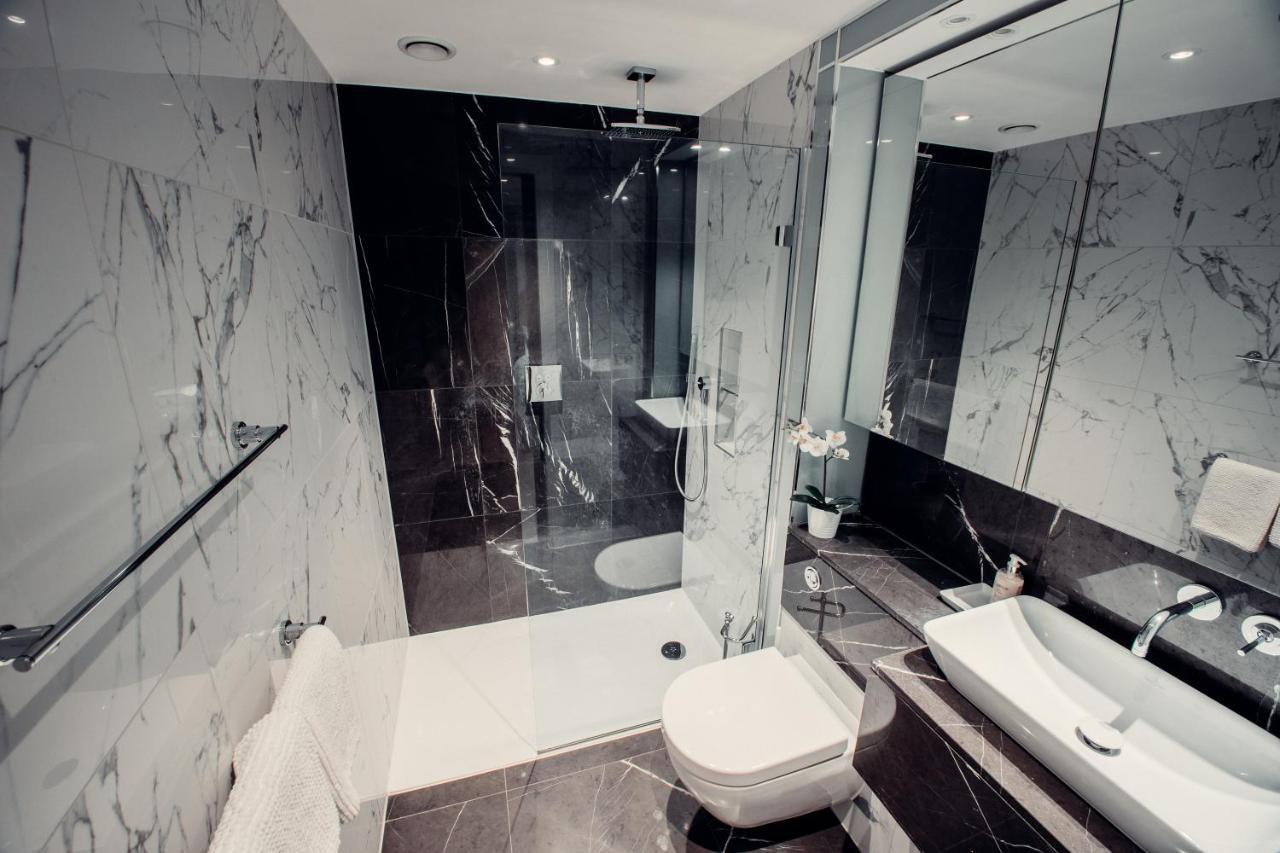 Lovely 4/bdr Penthouse W/ Lovely Views Appartement *