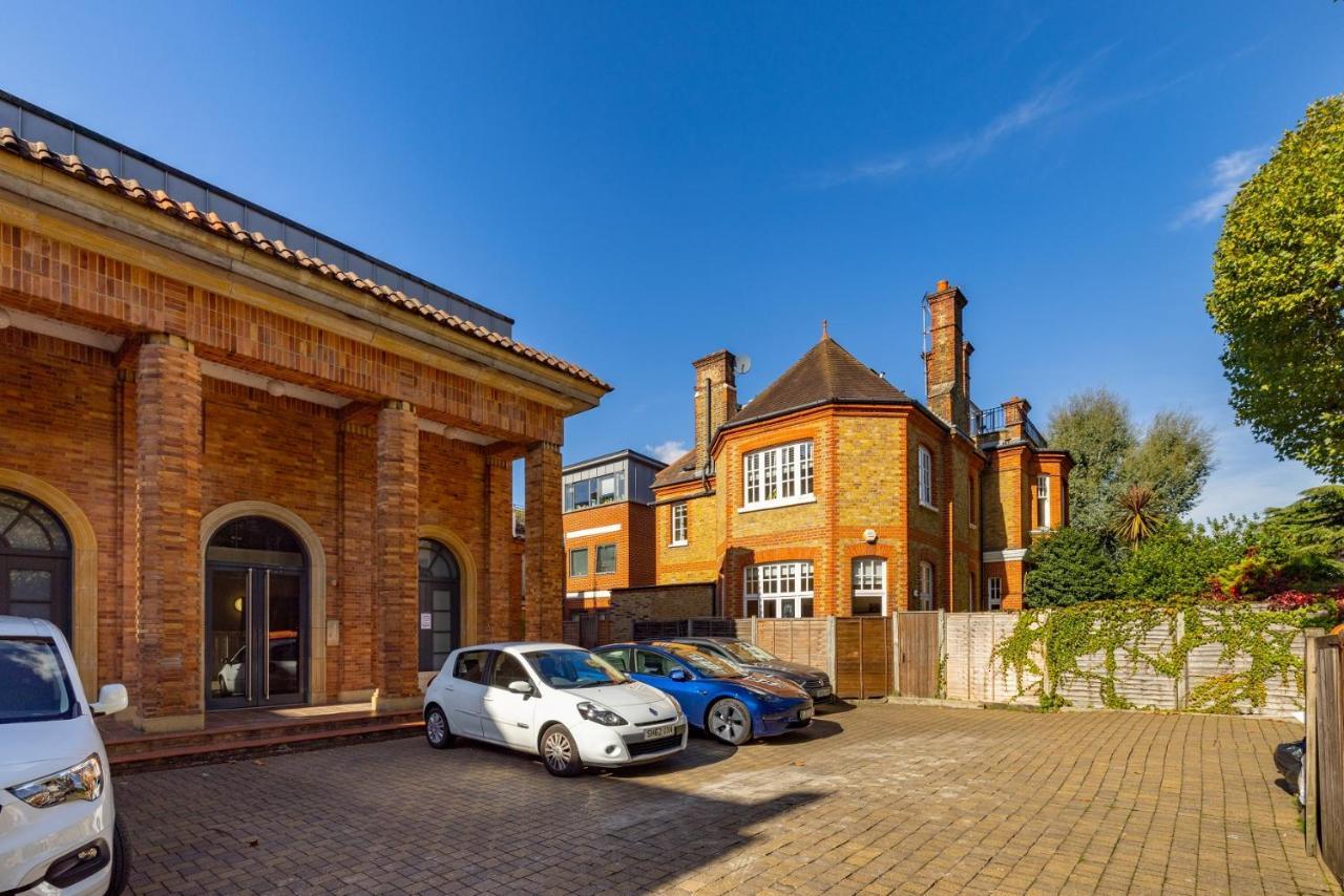 The Clapham Dream - Captivating 3bdr With Garden & Parking