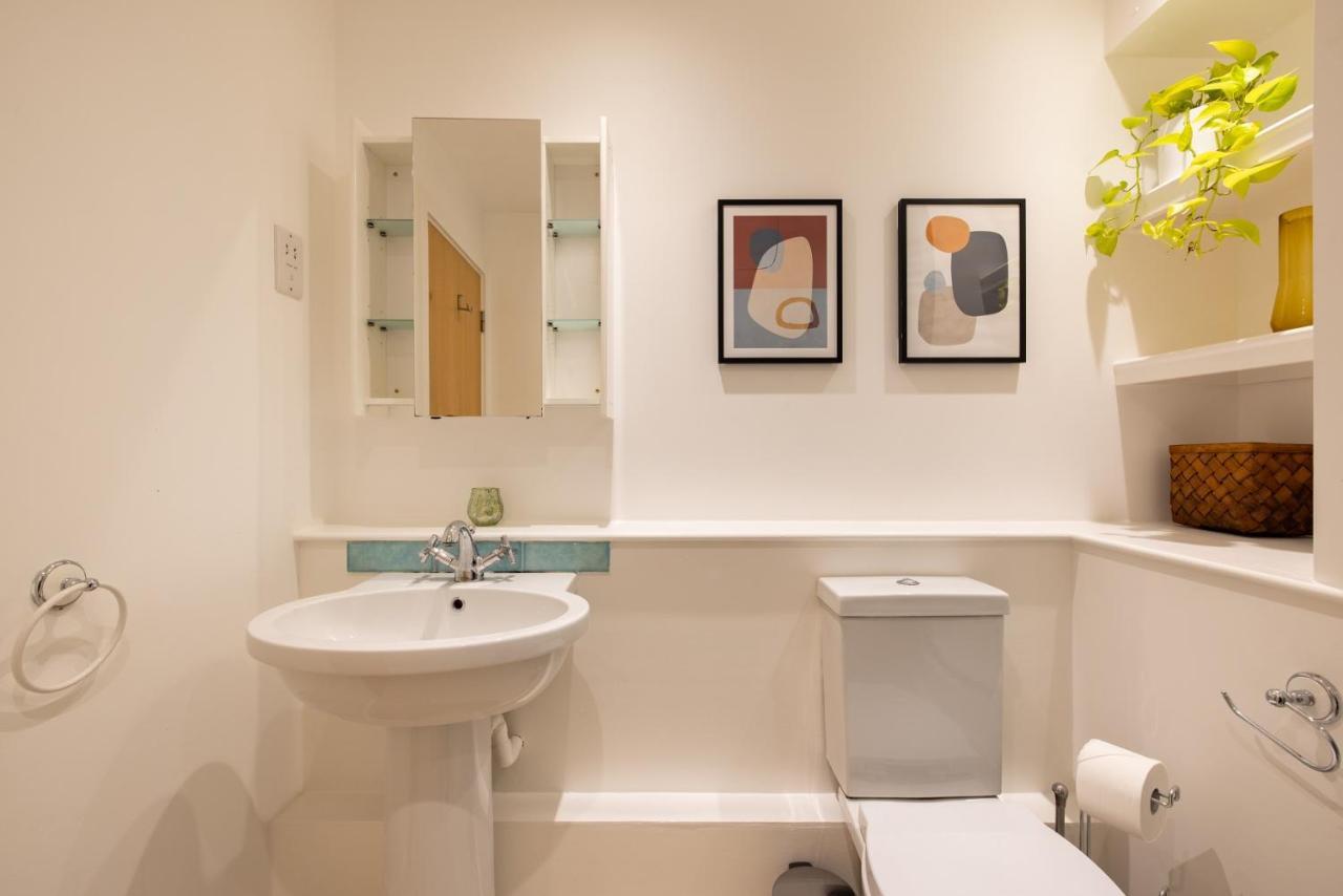 The Clapham Dream - Captivating 3bdr With Garden & Parking *
