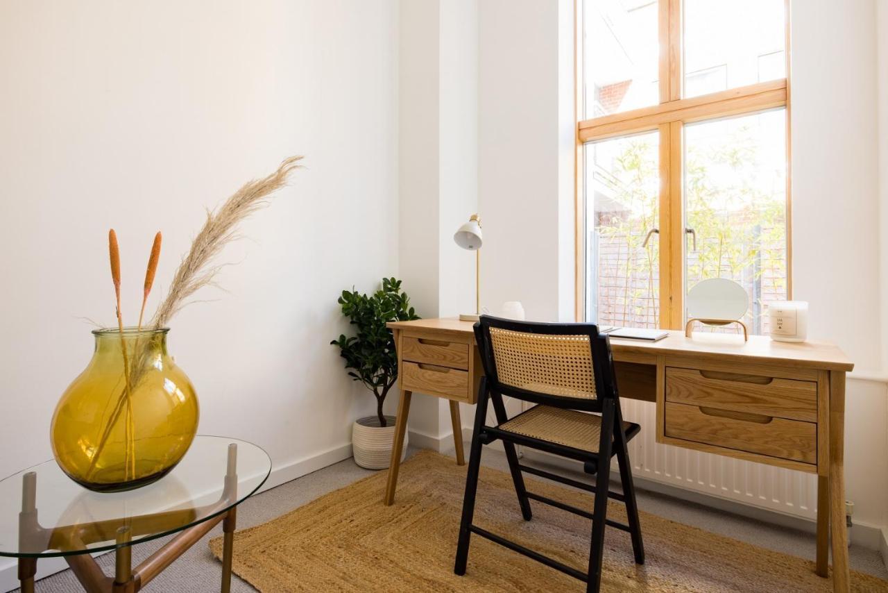 The Clapham Dream - Captivating 3bdr With Garden & Parking *