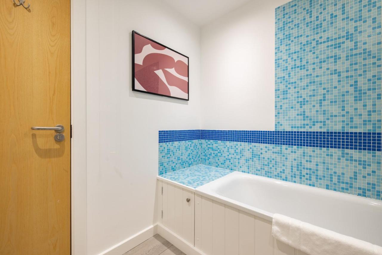 The Clapham Dream - Captivating 3bdr With Garden & Parking Apartment