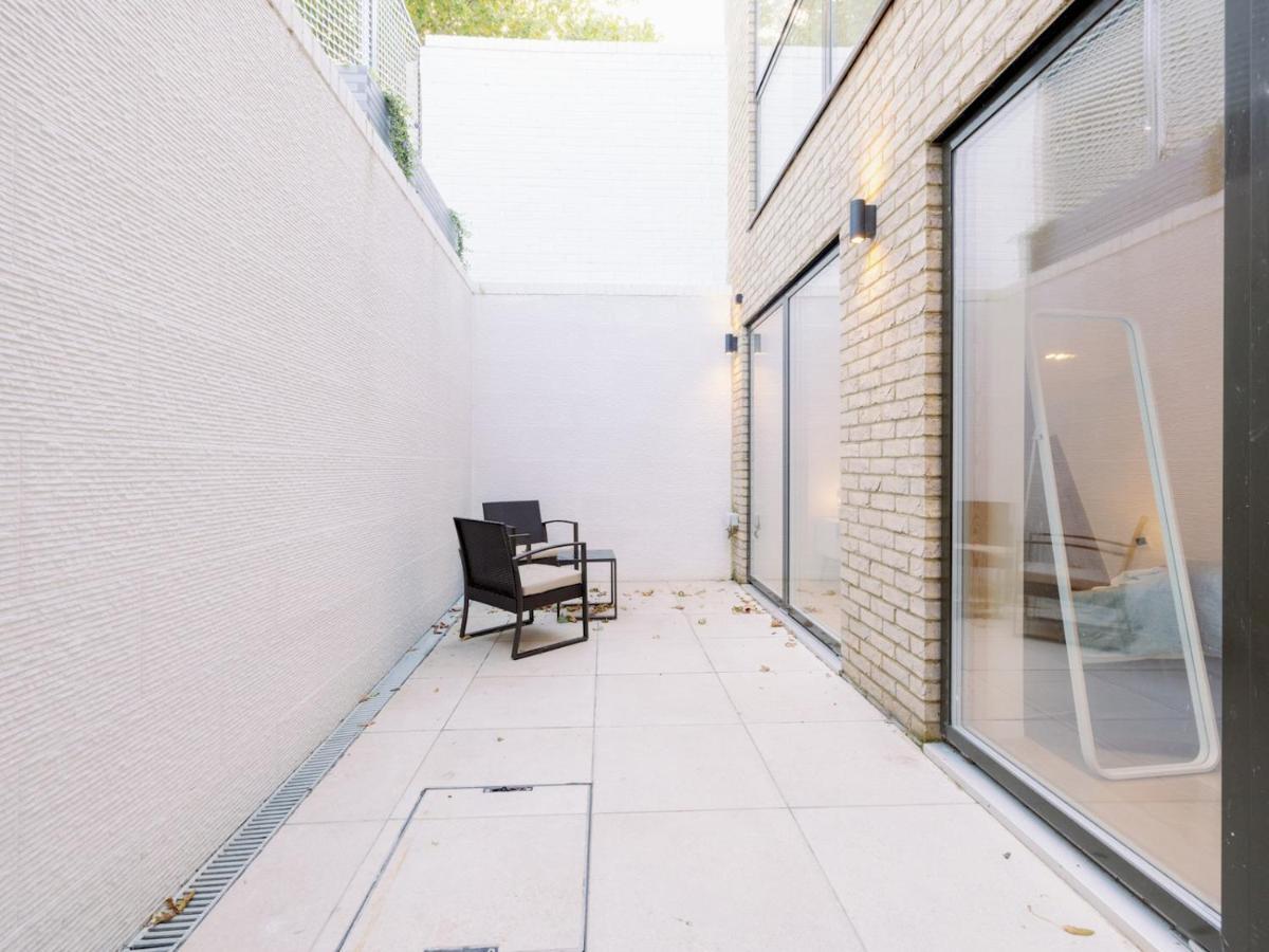 Pass The Keys - Spacious Modern Flat With Garden, In South West Сasa de vacaciones *