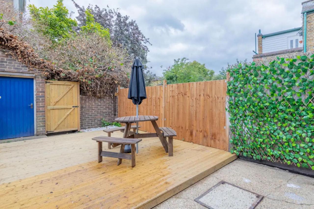 3 Bedroom House With Garden Vakantiehuis