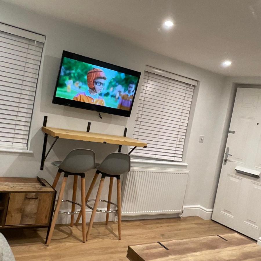 Apartment 1 Bed From London