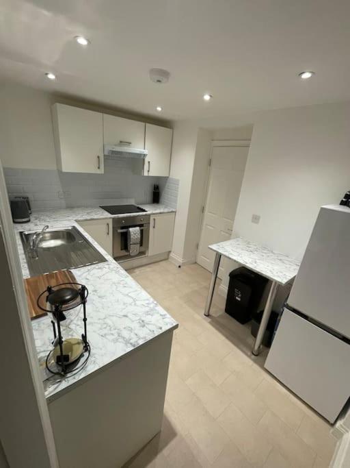 Apartment Lovely 1 Bedroom - Maida Vale