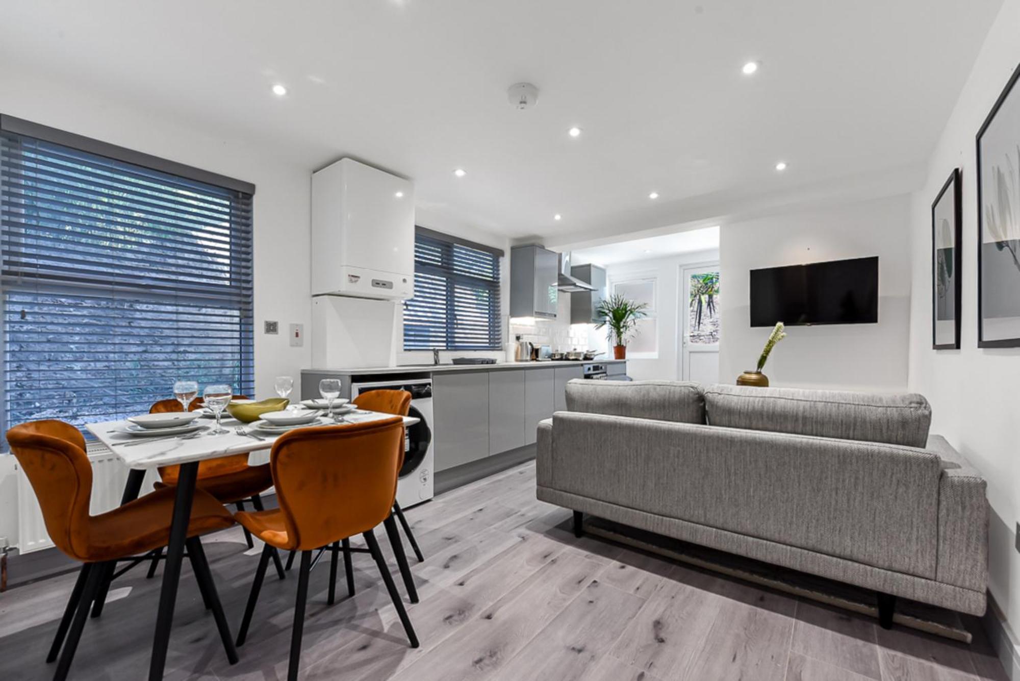 Lovely 2 Bedroom In Greater Appartement Londen