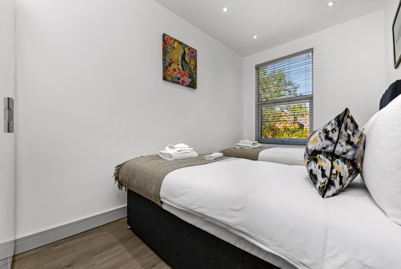 Amazing 2 Bedroom In Greater Apartamento Londres