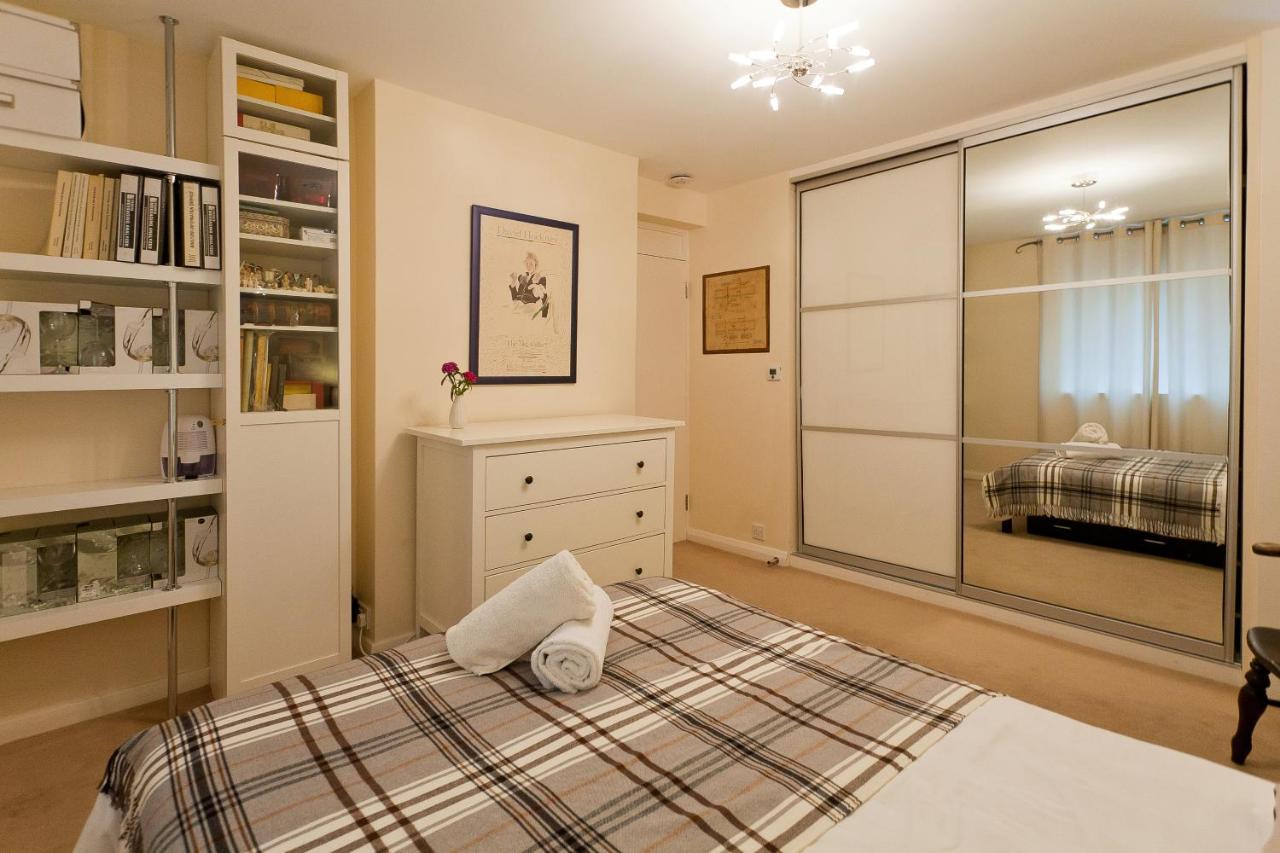 Covent Garden 1-bedroom, 6 Beds, Quiet, Office-ready, Ncs * London