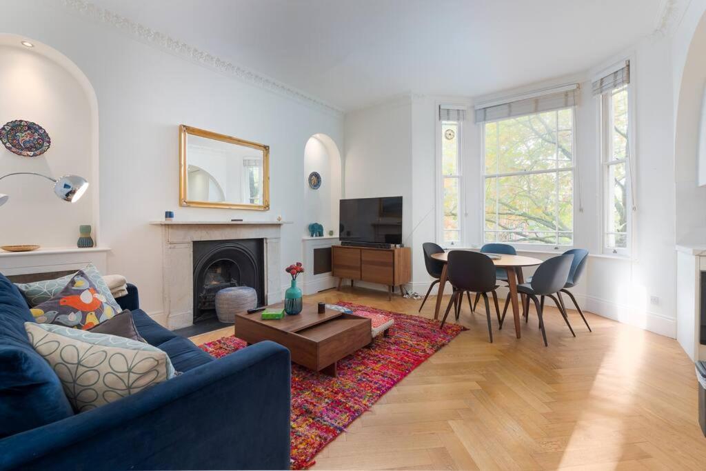 Apartment Beautiful Hampstead Rh6