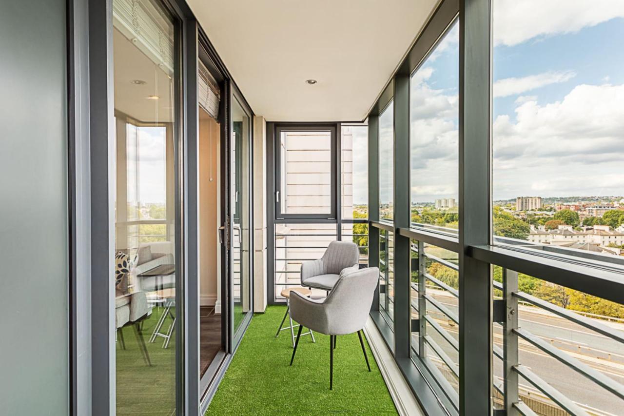 Convenient Urban Pad In Paddington Londen