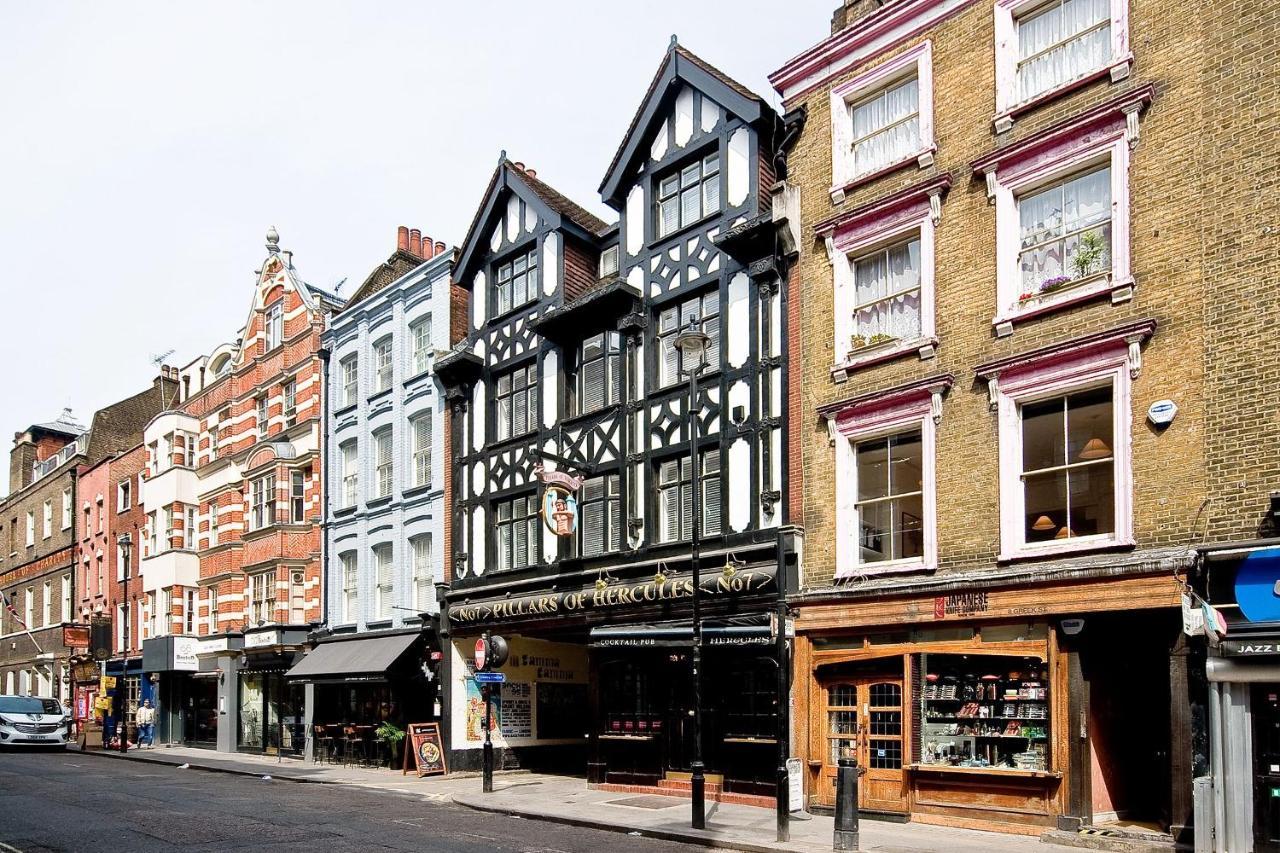F4 Greek Street By Living Londres
