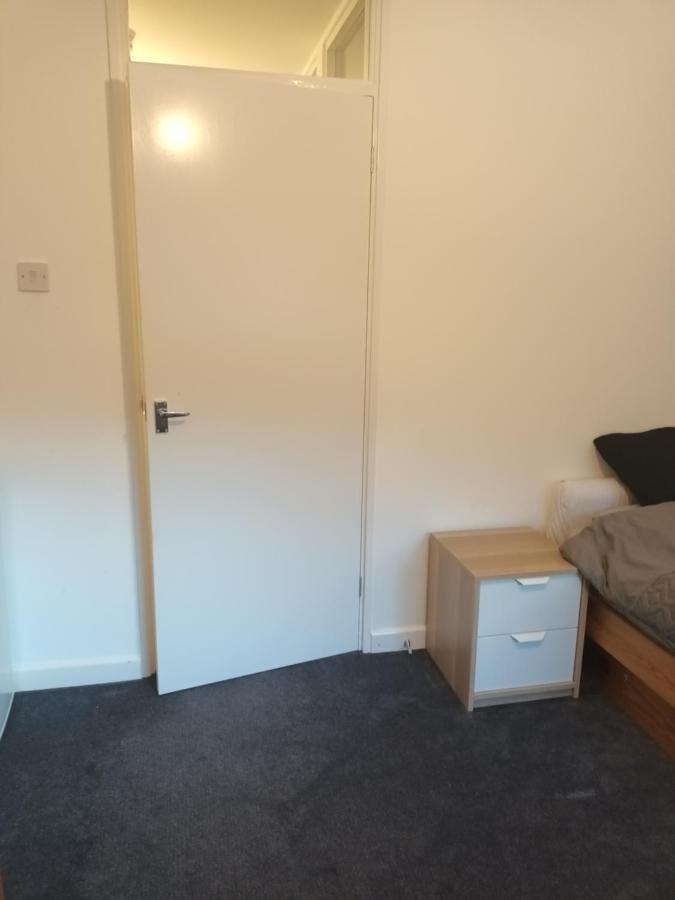 Women Only Cosy Homestay London