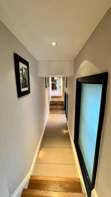 Apartment Bond Style In South Kensington London