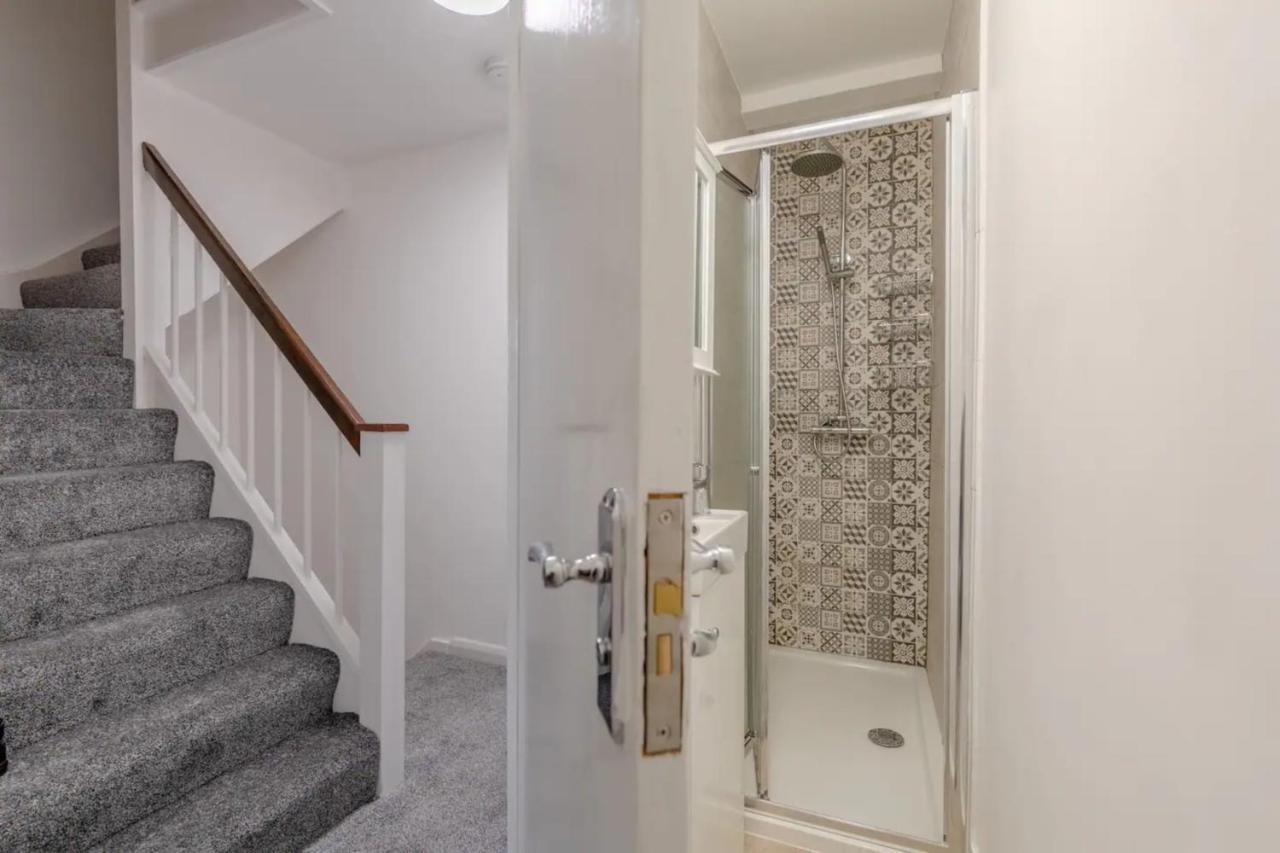 3 Bedroom House With Garden Vakantiehuis *
