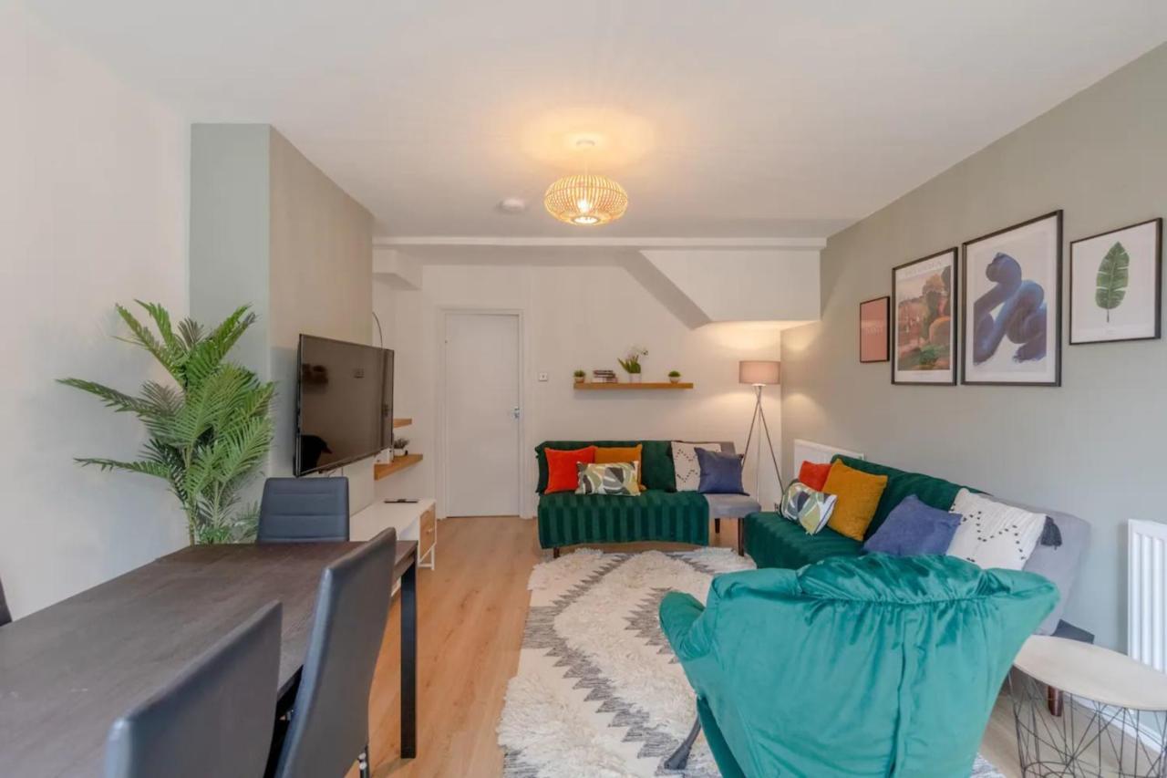 3 Bedroom House With Garden Vakantiehuis