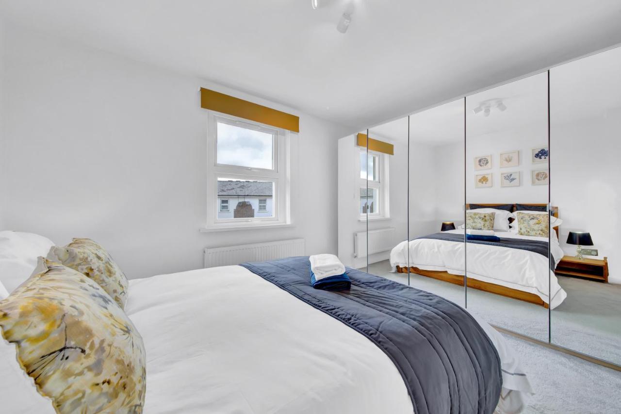 Sercasa - Island Gardens - Canary Wharf *