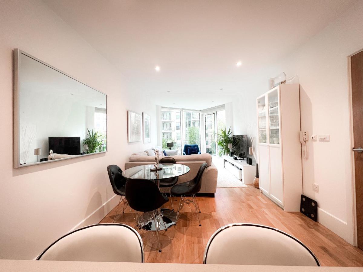 Luxury 2 Bedroom Flat 2 Bathrooms Apartment *