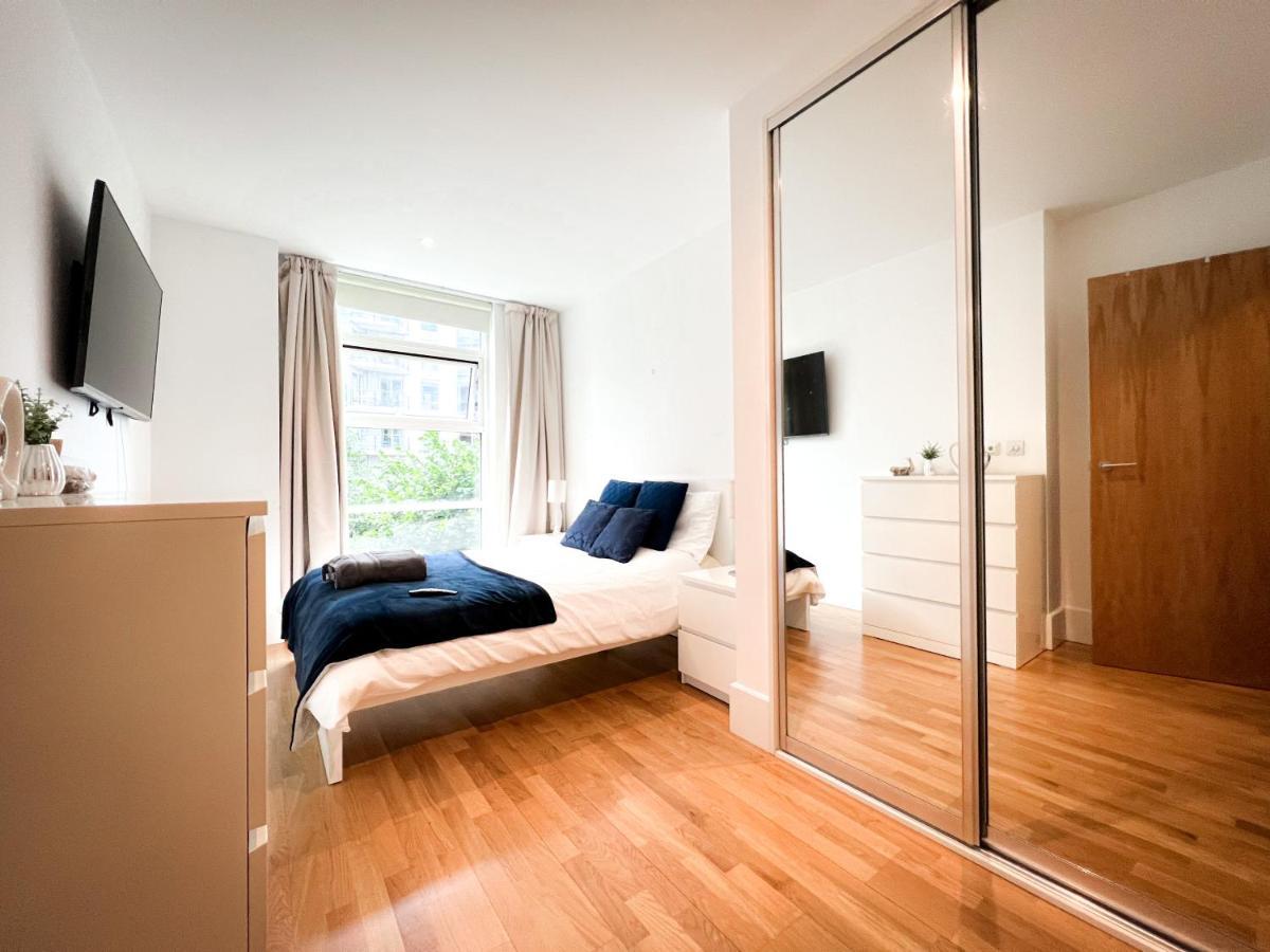 Apartment Luxury 2 Bedroom Flat 2 Bathrooms