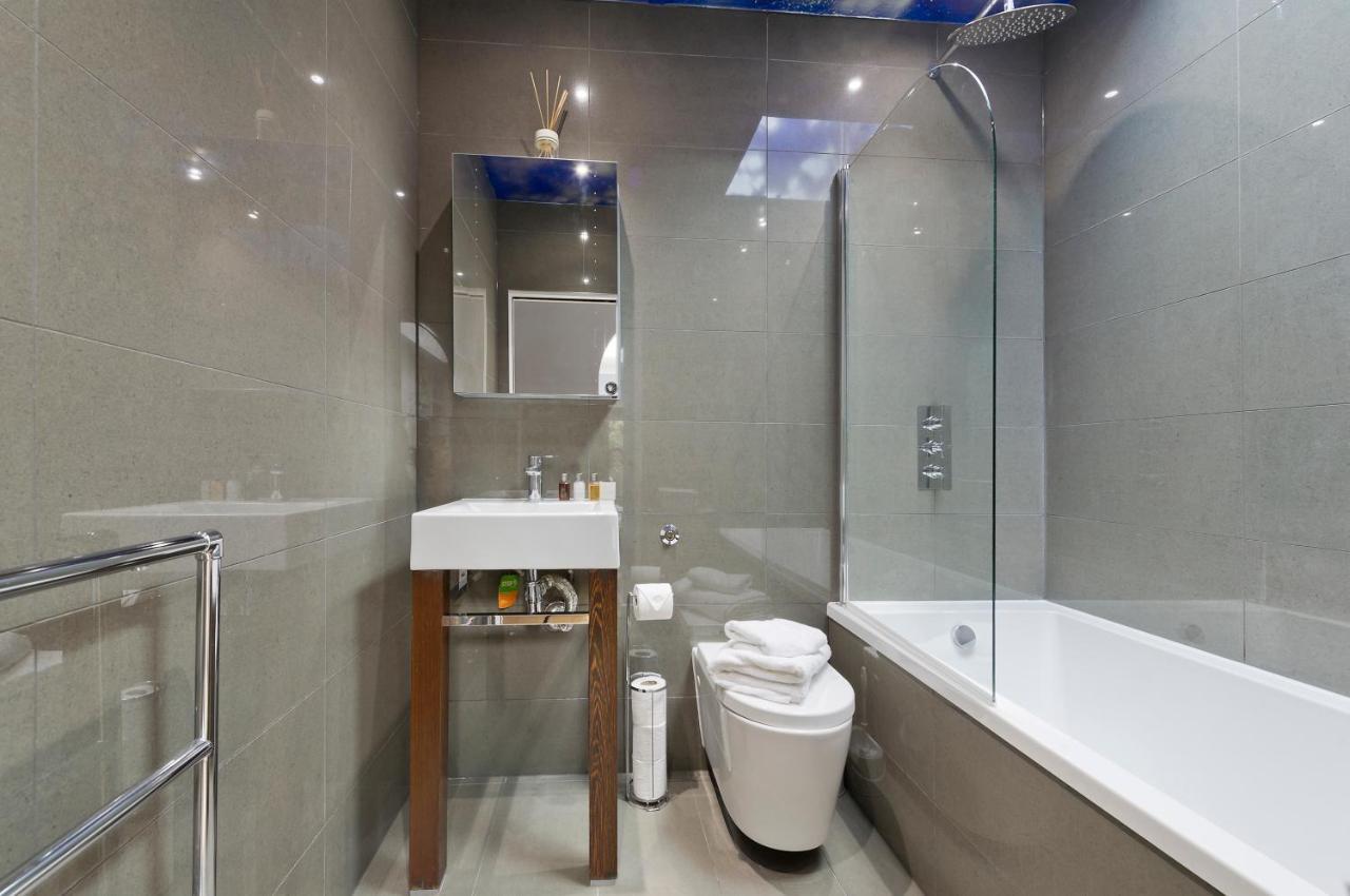 Delightful In Prime Location Near Hampstead Heath By Underthedoormat Londen