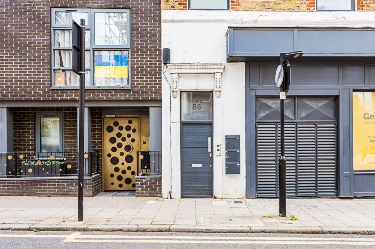 Exmouth Market Apartment London