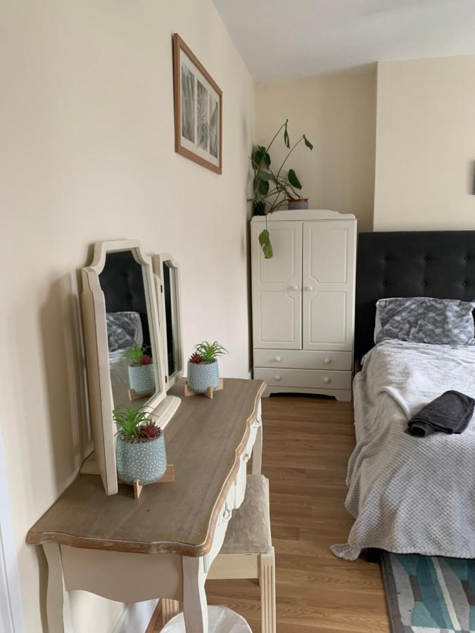 Holiday home Cosy 6 Bedroom House *