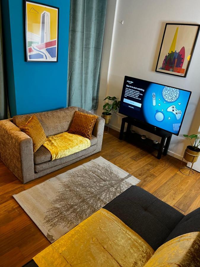 Luxury 2 Bed Flat 2 Min From Station Nearby Other 4 Stations Appartement *