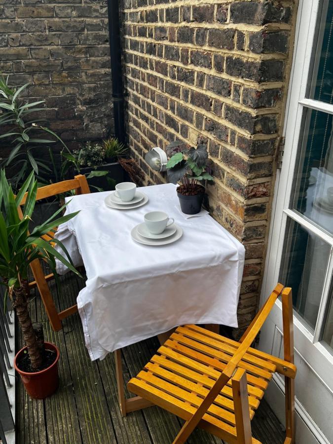 Luxury 2 Bed Flat 2 Min From Station Nearby Other 4 Stations Appartement Londen