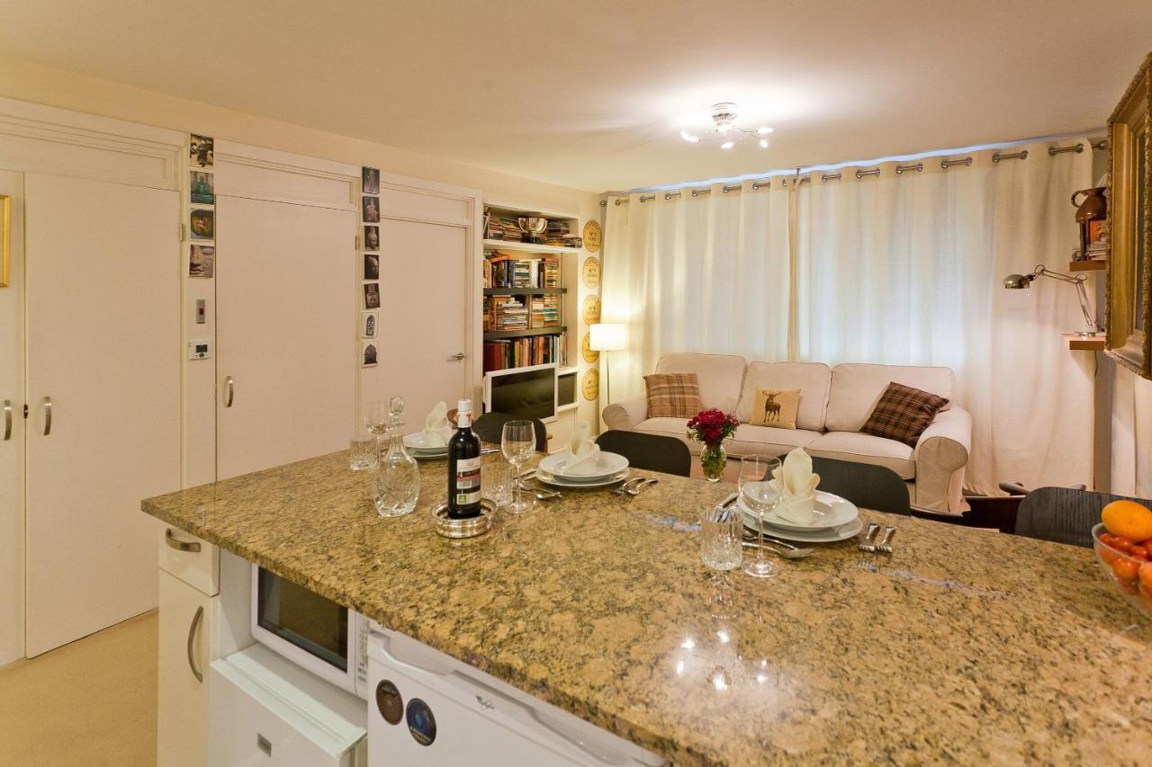 Apartment Covent Garden 1-bedroom, 6 Beds, Quiet, Office-ready, Ncs London