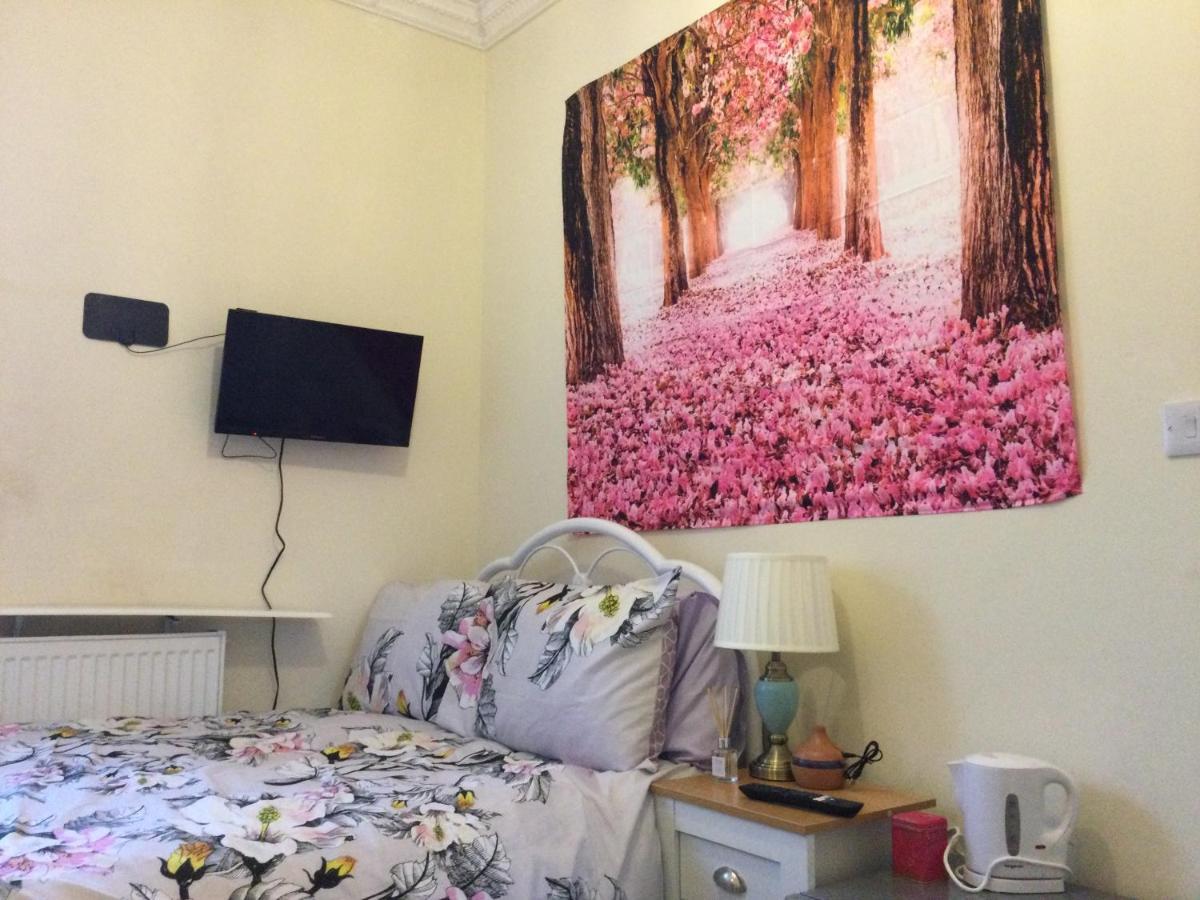Tdm Bachelot Lettings Ltd 3* Londen