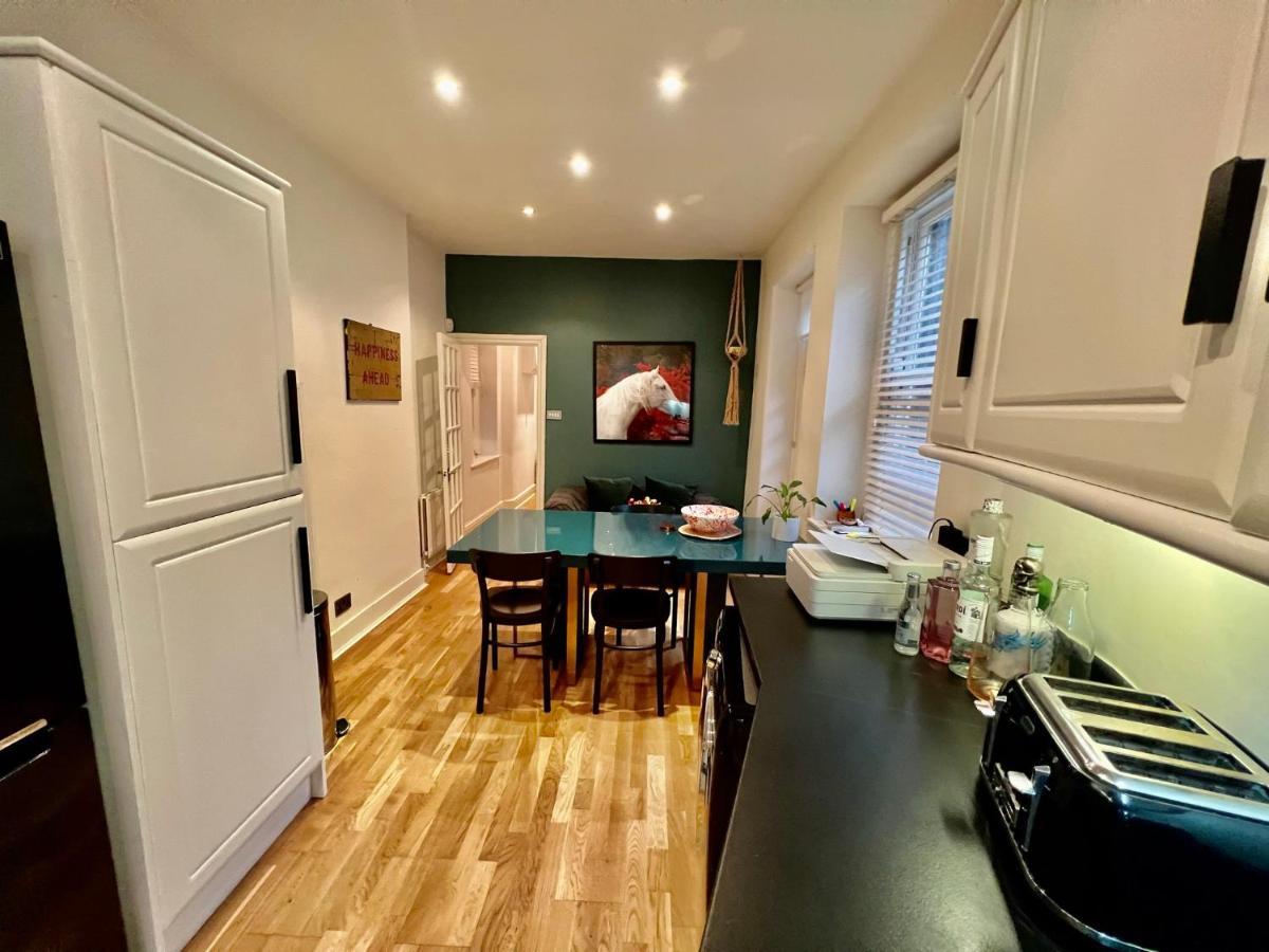 Spacious Flat With Huge Patio In Central Appartement *