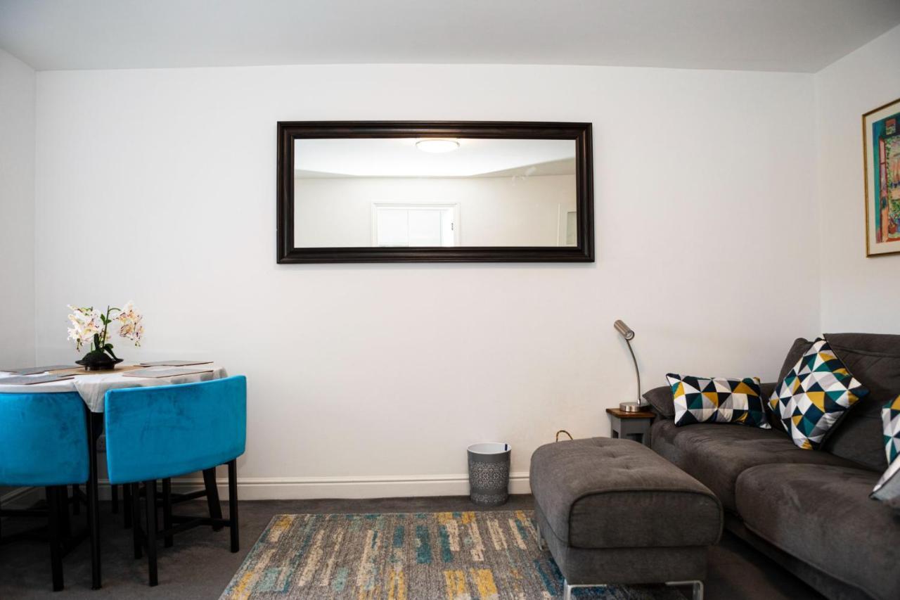 Pass The Keys - Modern Flat In South * Londres