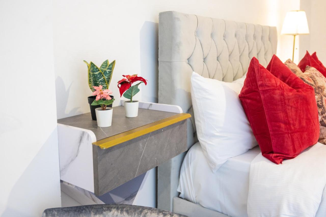 Apartment Luxury 2 Bedrooms - 2 Bathrooms - F5 London