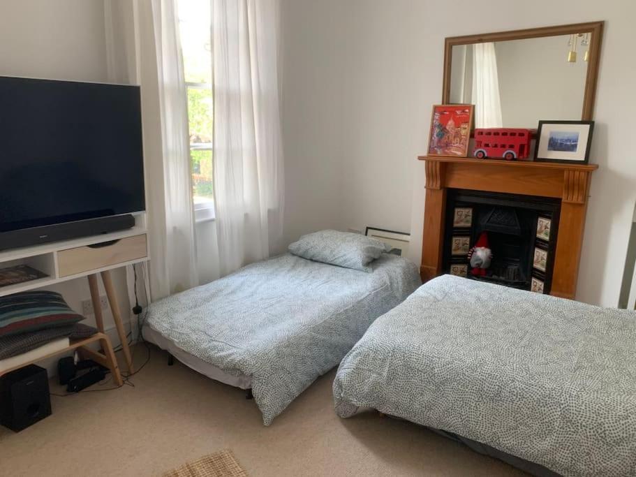 Cb53 Tower Bridge Townhouse 2 Bathrooms & Free Parking Сasa de vacaciones