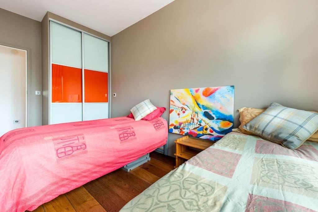 Luxurious Flat Sunny, Quiet, Design, Lift, Balcony Appartement *