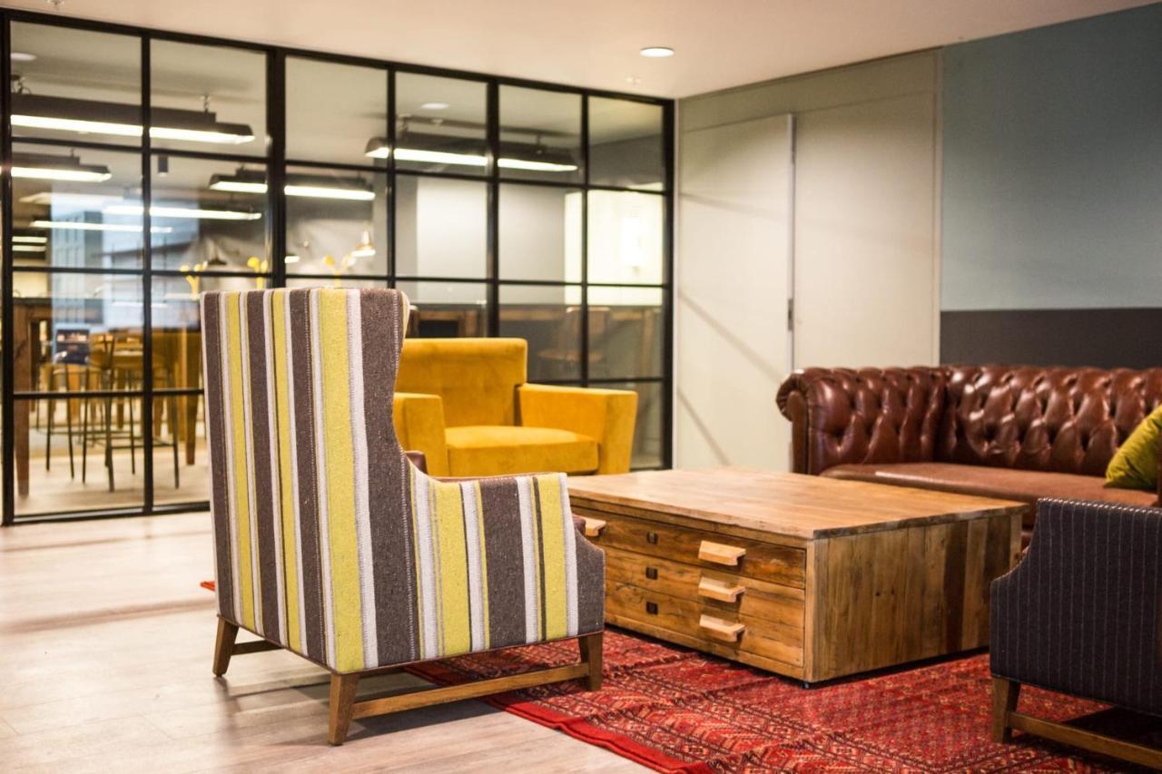 Studios, And Private Bedrooms With Shared Kitchen At Chapter Kings Cross In Apartamento Londres