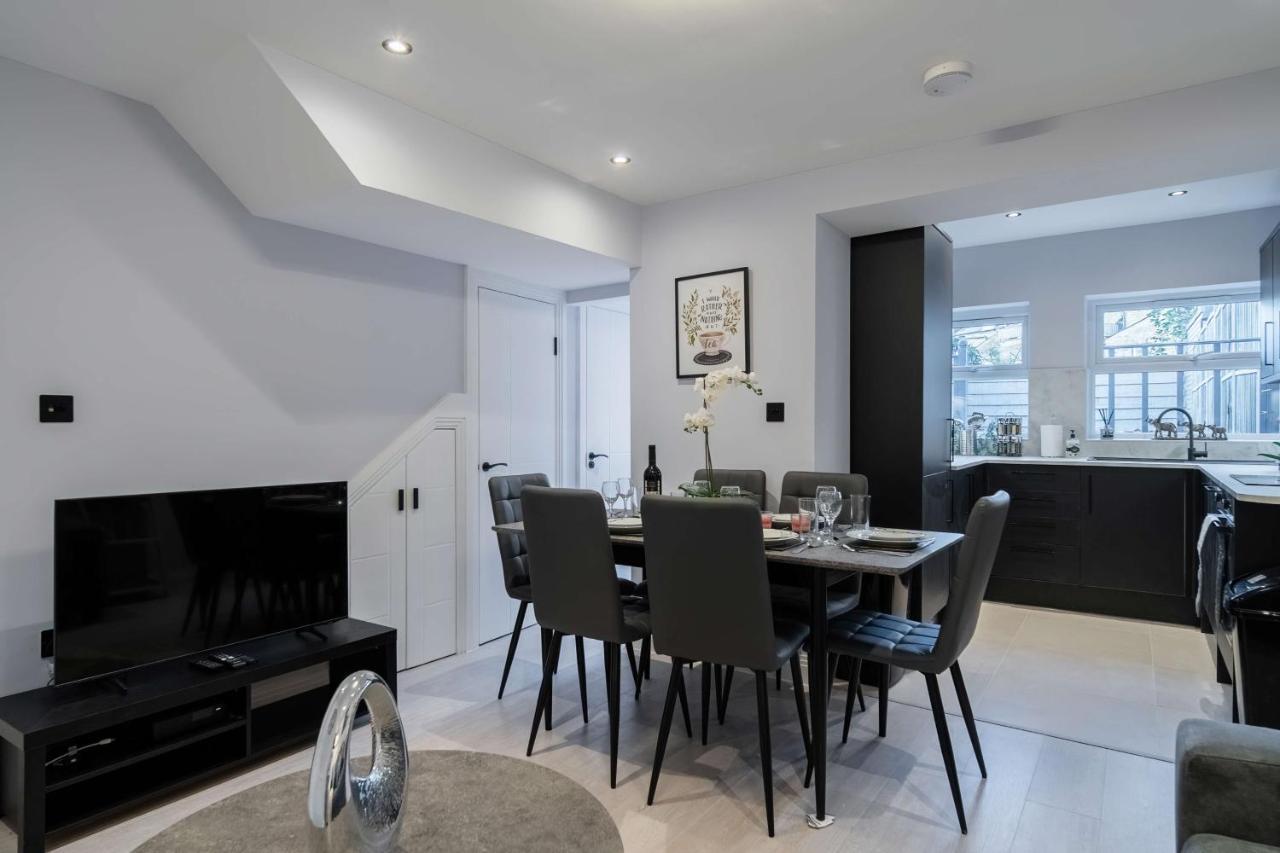 Appartement Stunning 3 Bed 3 Bath Townhouse