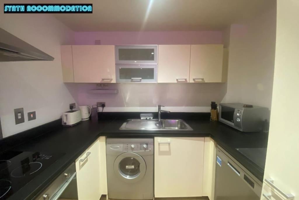 New Unique 2bedroom In Canary Wharf London