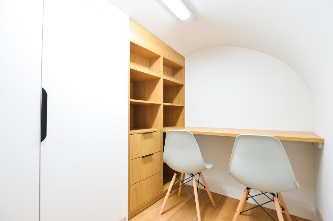 Aparthotel Sale Place Serviced By Concept London