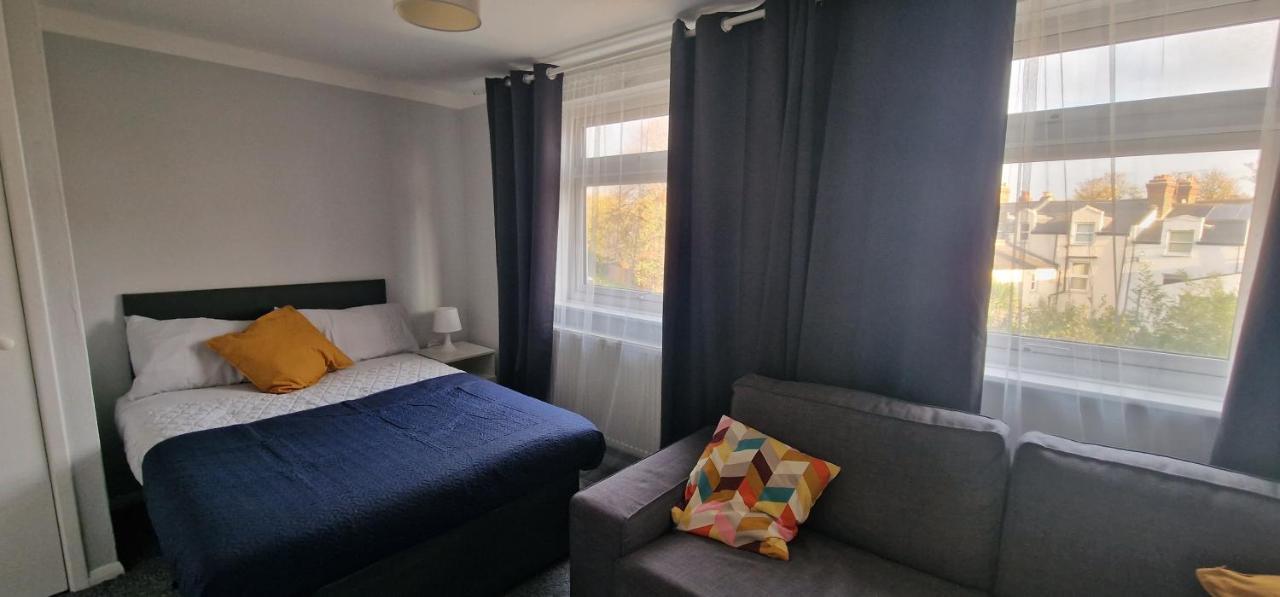Cade Castle - Tulse Hill * London