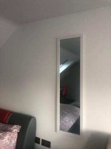 Flat: Quick Access, Refurbished 3-bed Near Station Apartment London