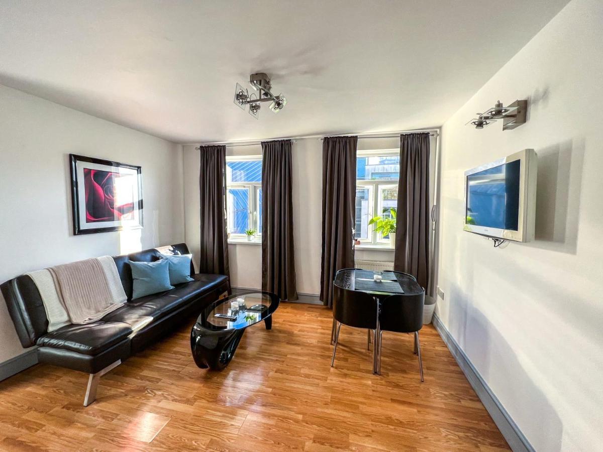 Shoreditch - Lovely Two-bedroom London