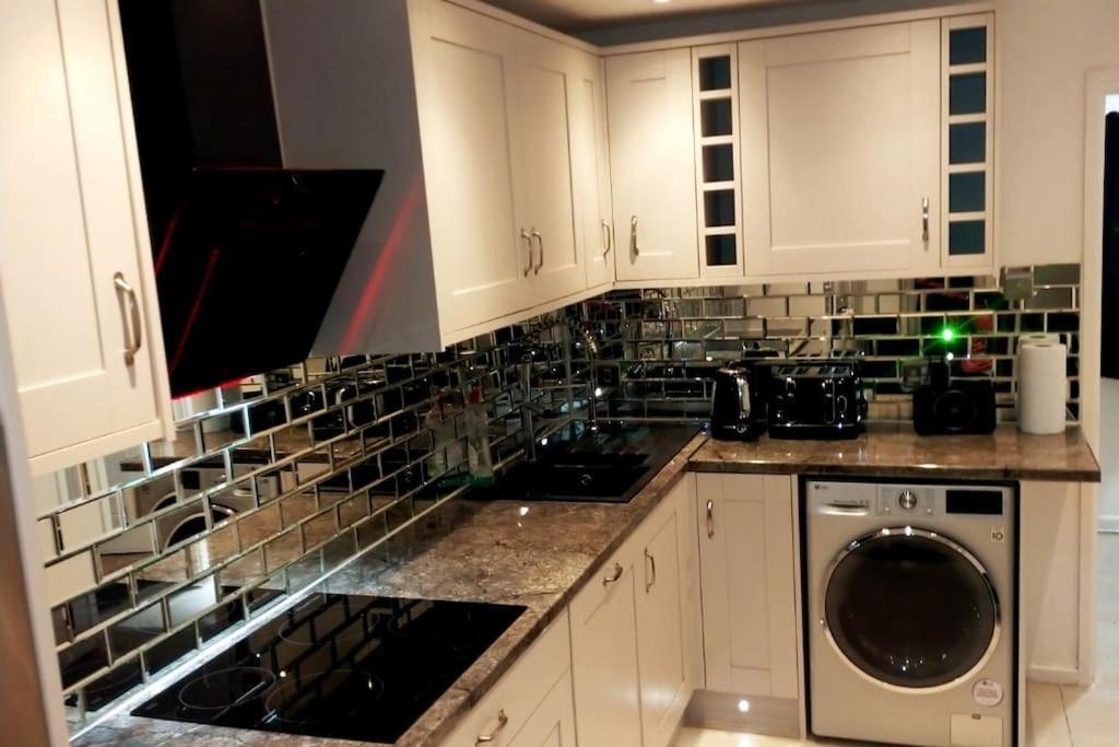 Impeccable 2-bed House