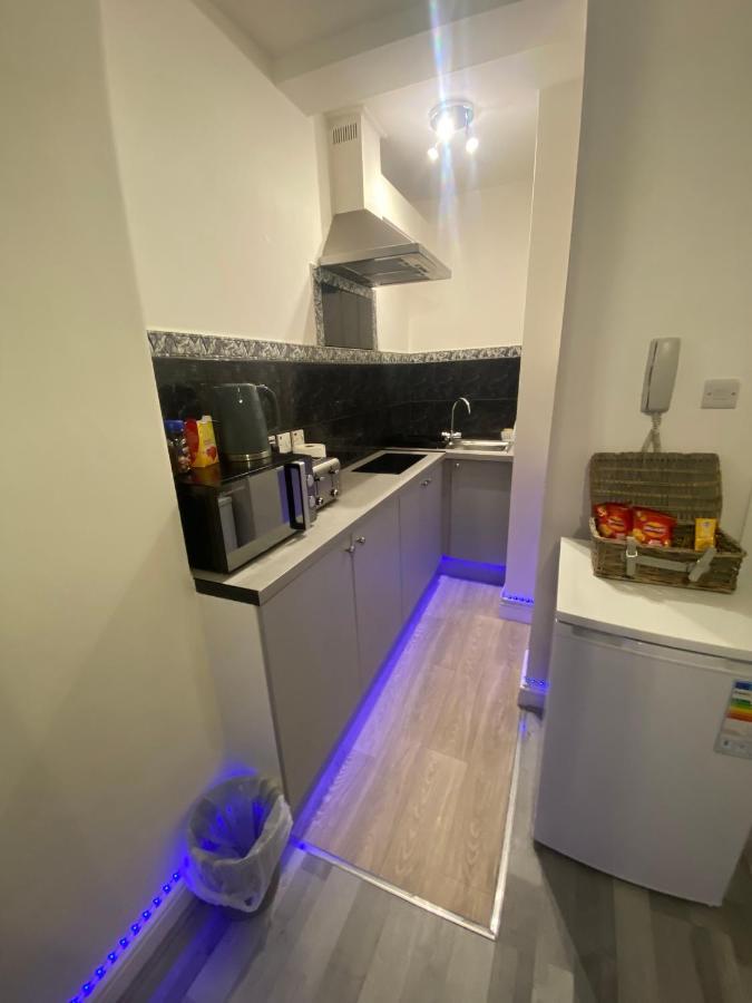 Luxury 1 Bedroom Appartement *